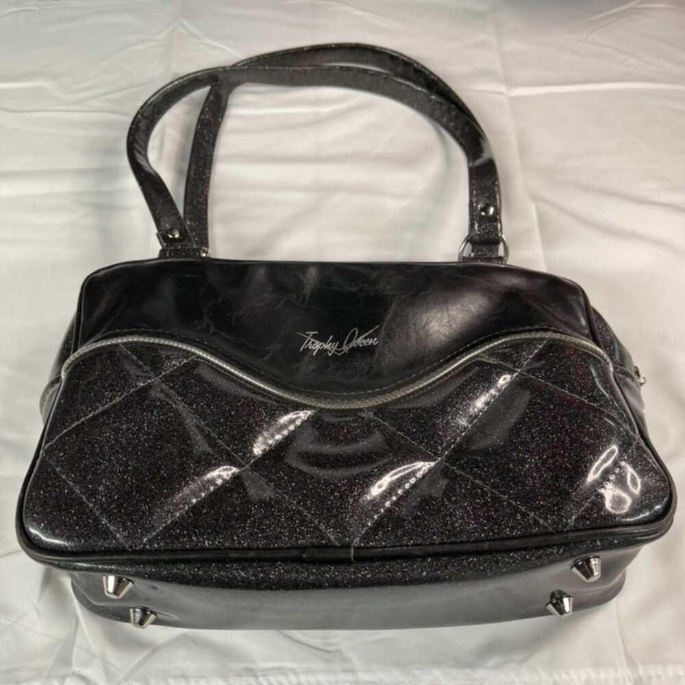 Trophy Queen Grey and Black Shoulder Bag Purse